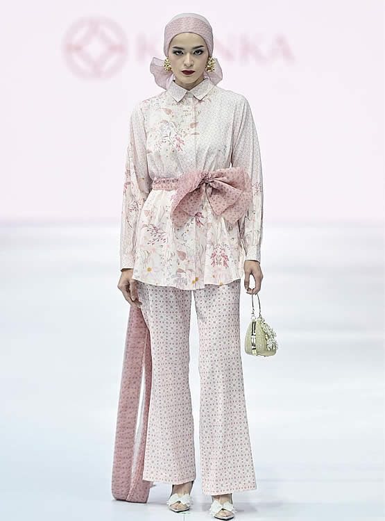 Jakarta Fashion Week, model